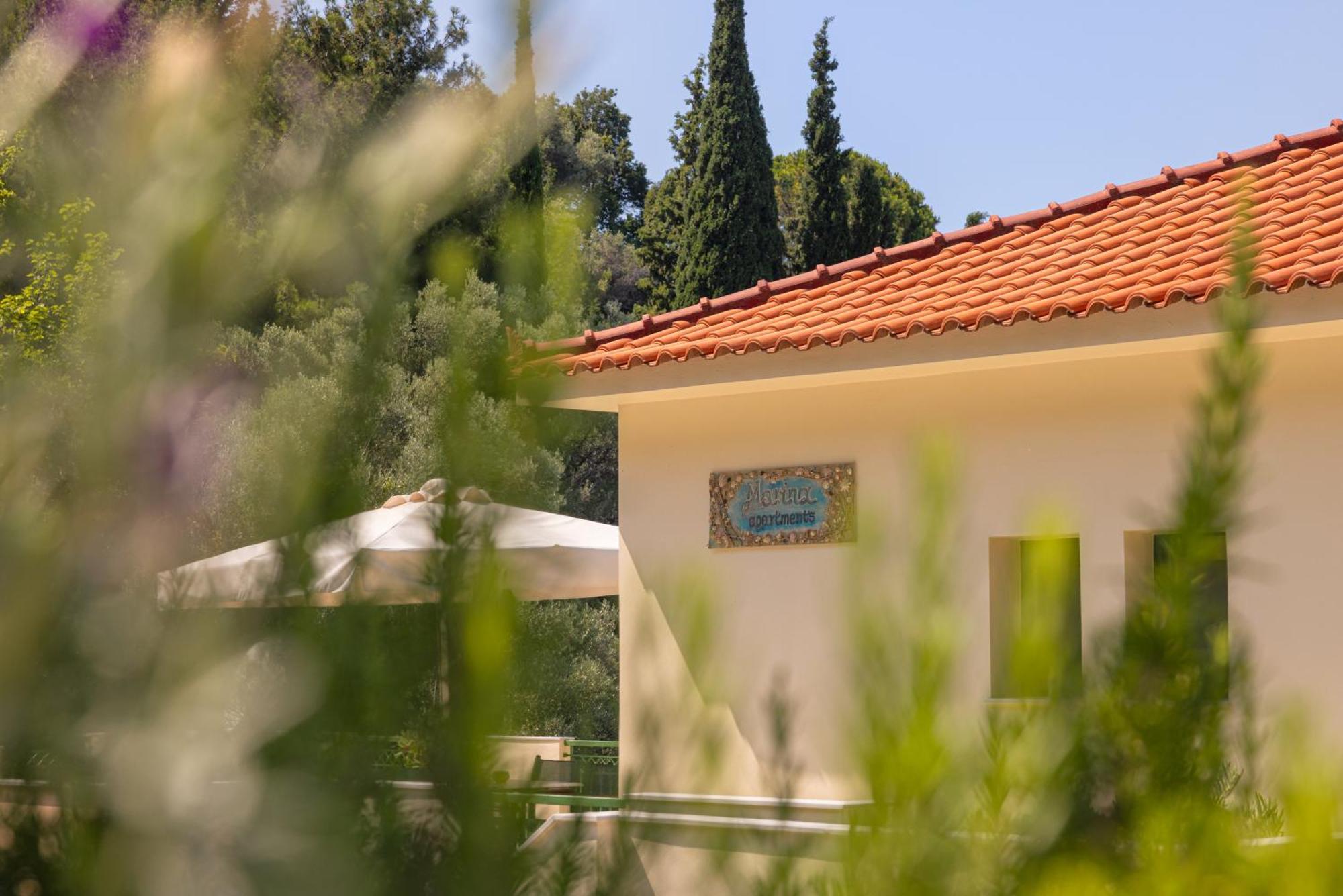 Marina Apartments Kokkari Exterior photo